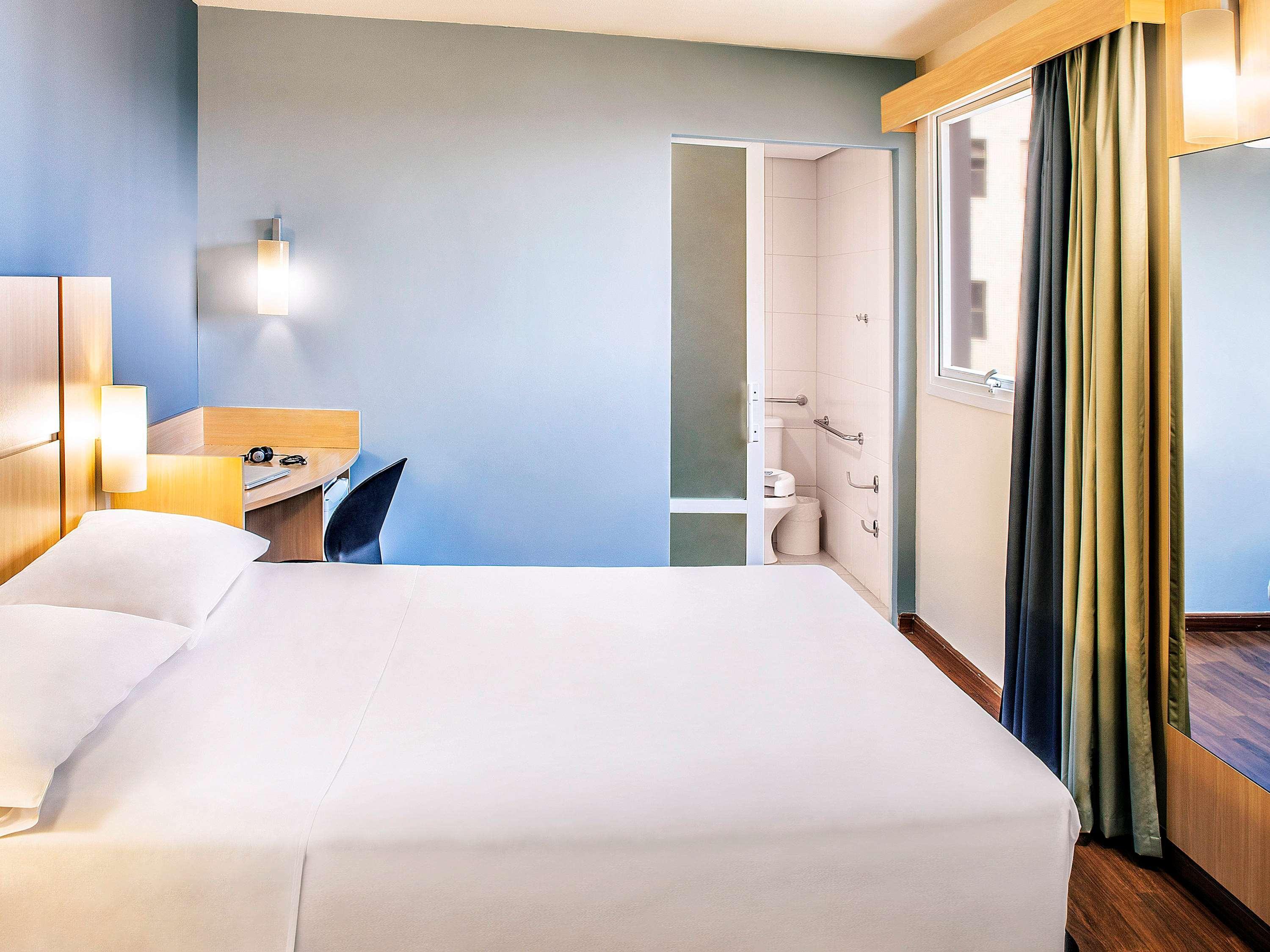 Ibis Belo Horizonte Savassi Hotel Bagian luar foto
