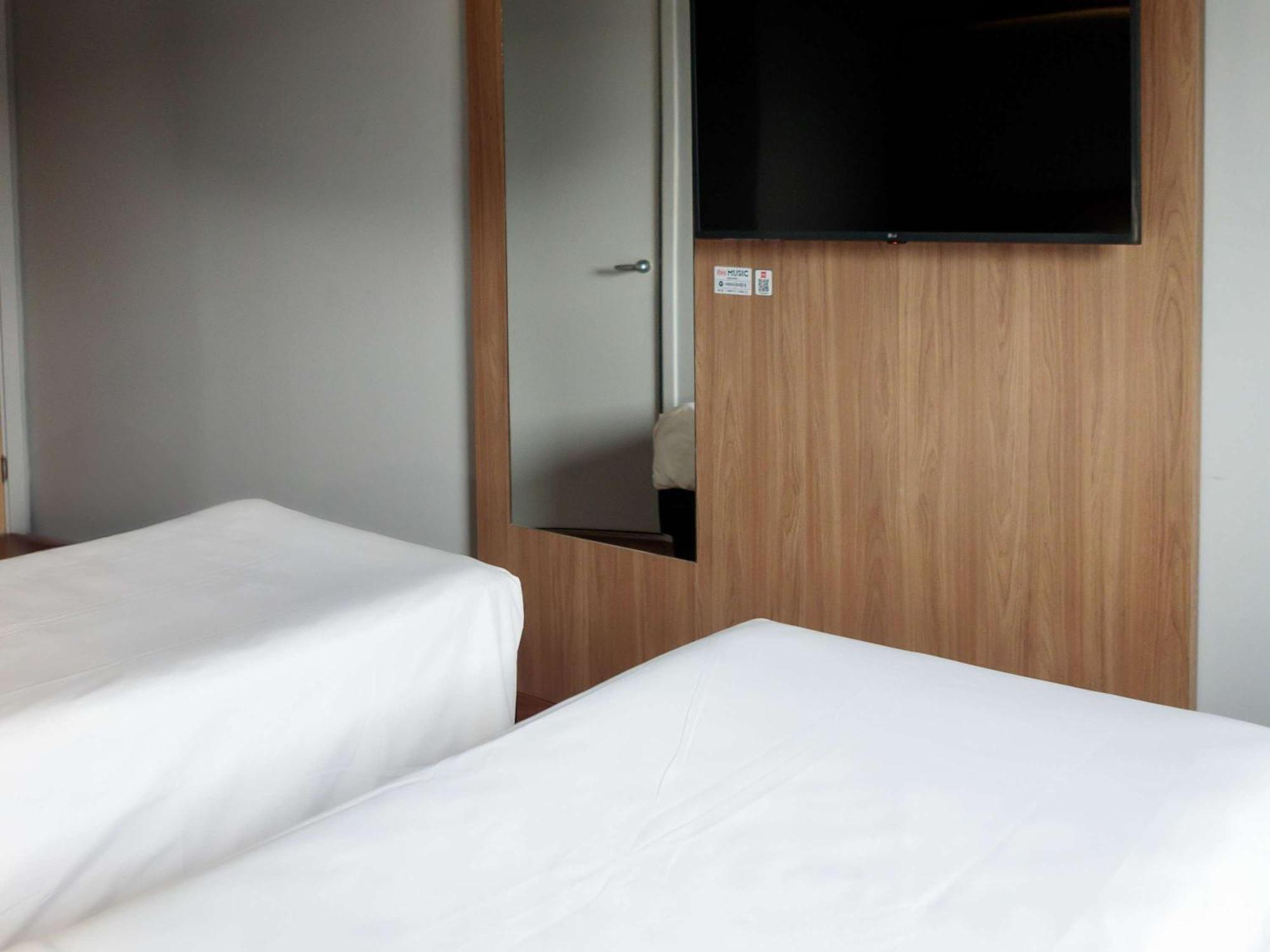Ibis Belo Horizonte Savassi Hotel Bagian luar foto