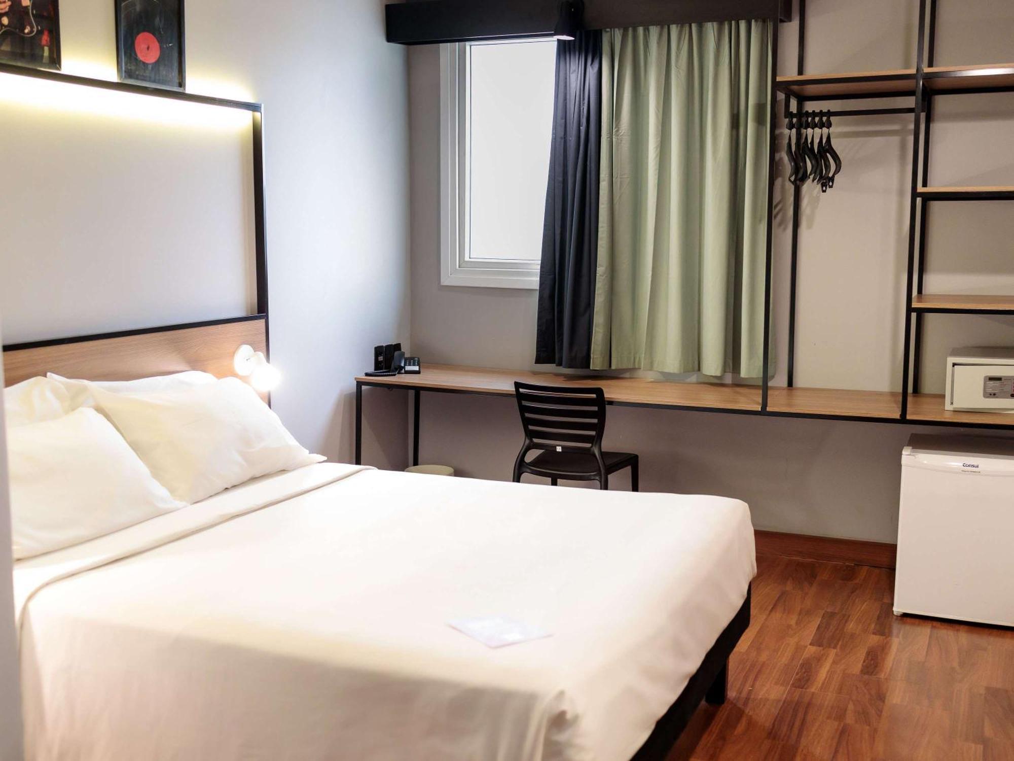 Ibis Belo Horizonte Savassi Hotel Bagian luar foto